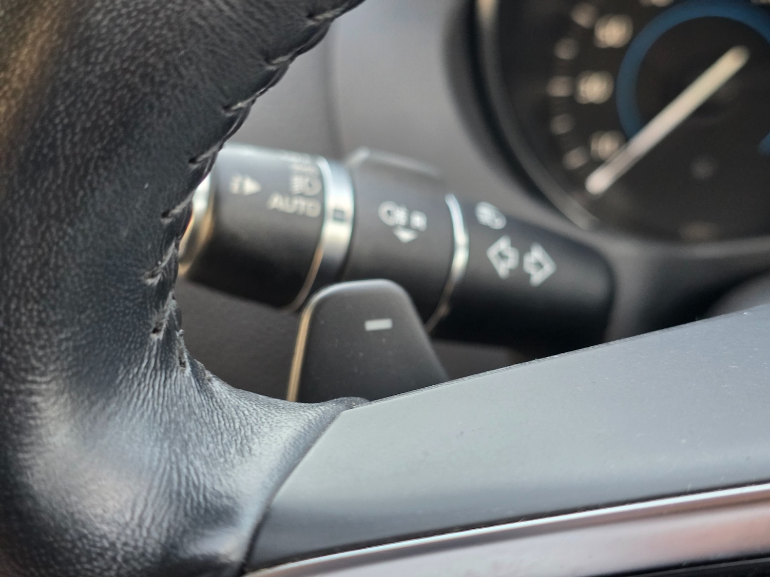 Used Jaguar XE 2018 for sale - 76402943: Photo 35