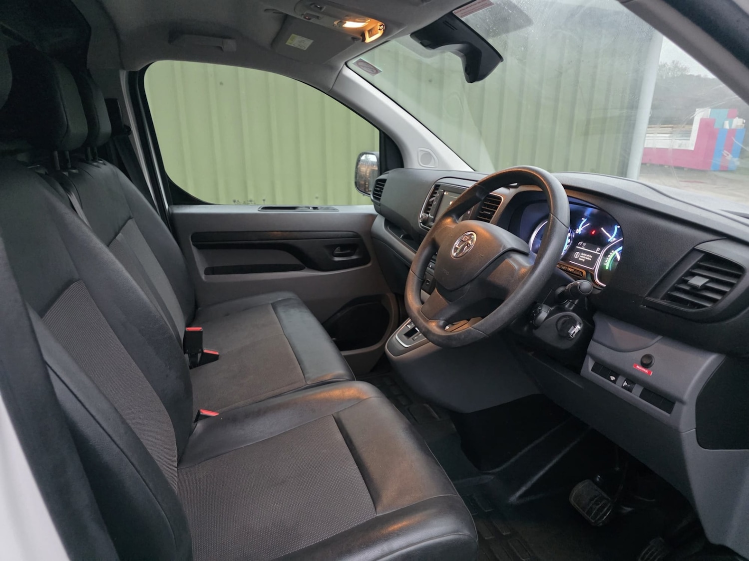 Used Vauxhall Vivaro 2022 for sale - 77274432: Photo 2