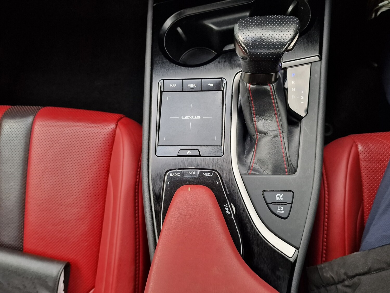 Used Lexus UX 2022 for sale - 77398712: Photo 32