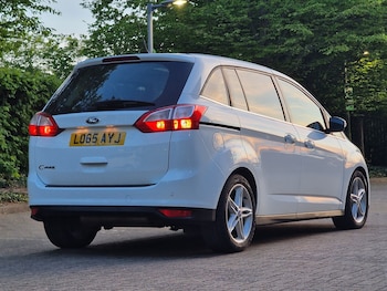 Used Ford Grand C-Max 2015 for sale - 78354416: Photo