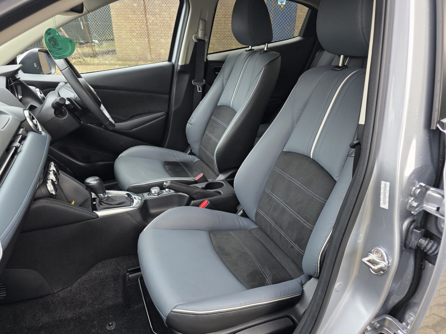 Used Mazda Mazda2 2022 for sale - 77591079: Photo 14