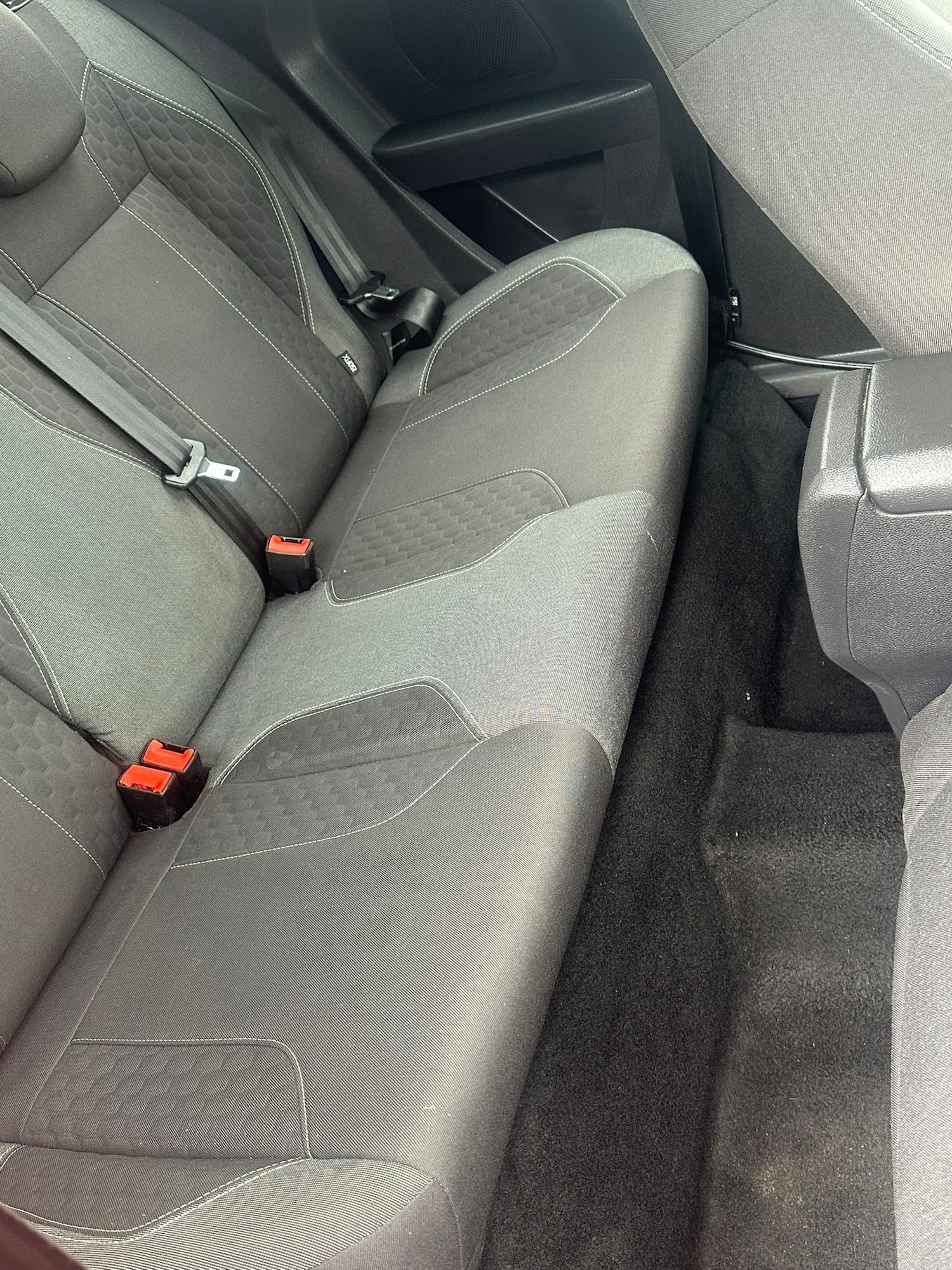 Used Ford Fiesta 2014 for sale - 76931120: Photo 19