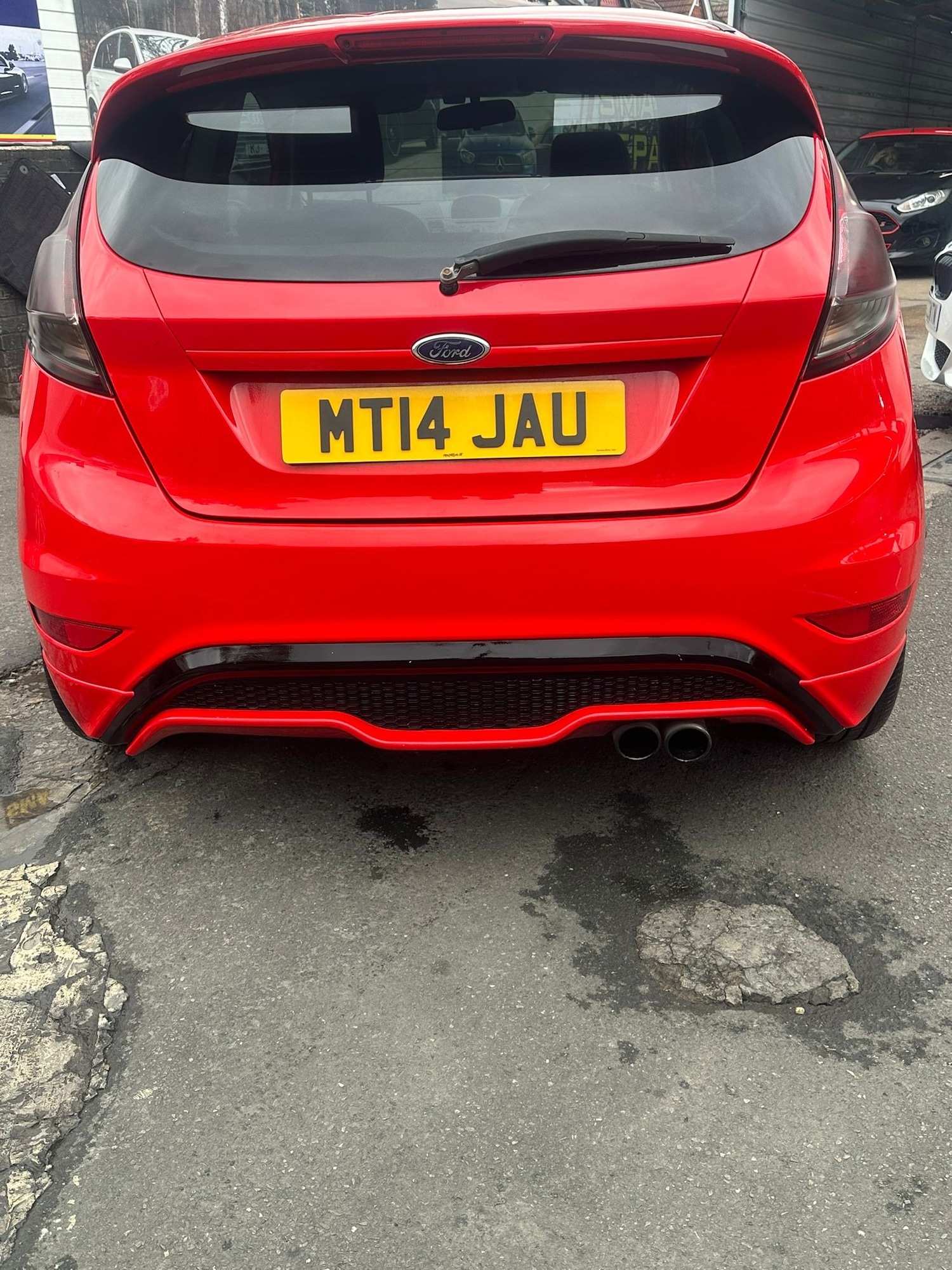 Used Ford Fiesta 2014 for sale - 76931120: Photo 4