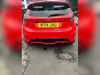 Used Ford Fiesta 2014 for sale - 76931120: Photo