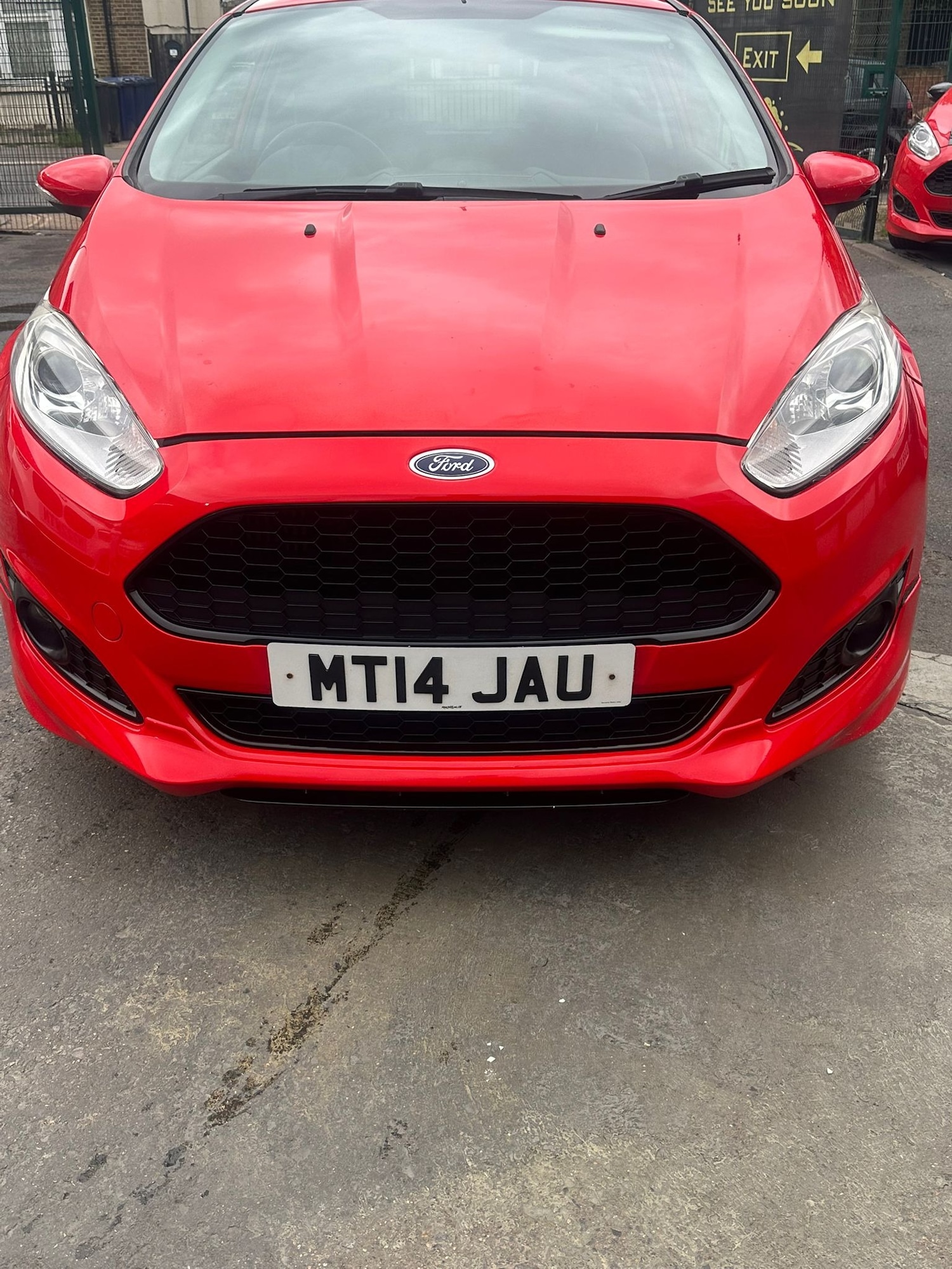 Used Ford Fiesta 2014 for sale - 76931120: Photo 8