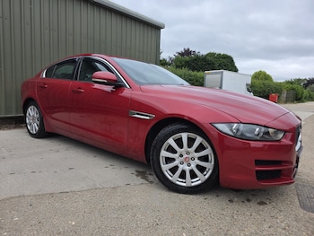 Used Jaguar XE 2017 for sale - 78769716: Photo