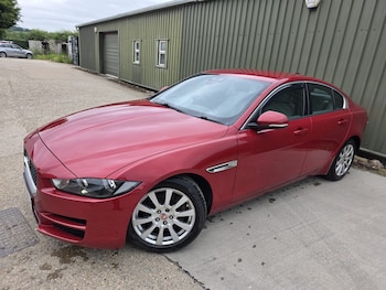 Used Jaguar XE 2017 for sale - 78769716: Photo