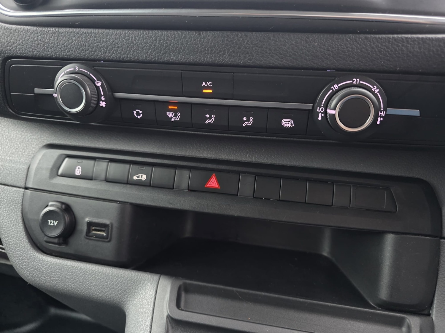 Used Vauxhall Vivaro 2021 for sale - 76750580: Photo 37