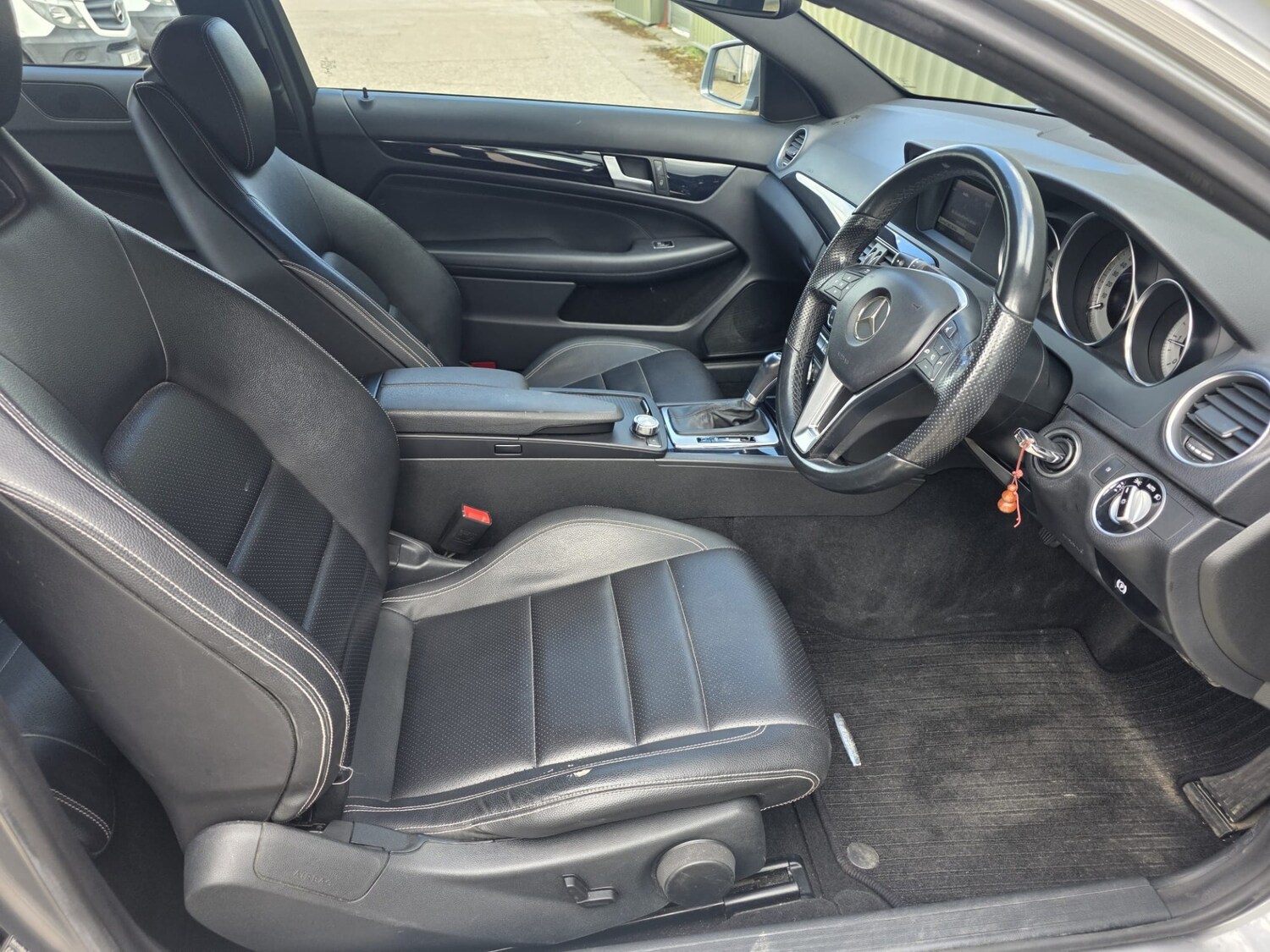 Used Mercedes-Benz C Class 2015 for sale - 78140529: Photo 23