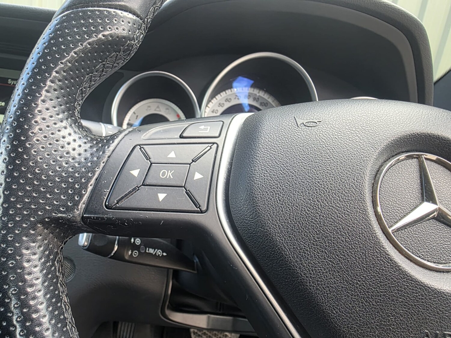 Used Mercedes-Benz C Class 2015 for sale - 78140529: Photo 28