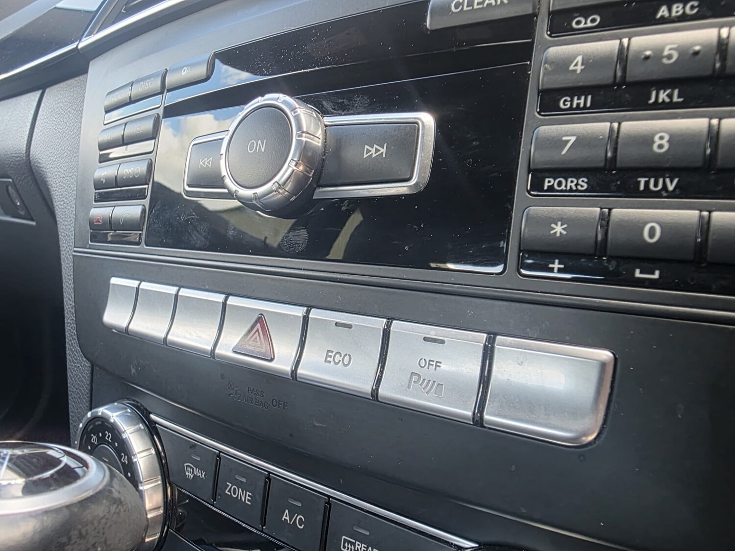 Used Mercedes-Benz C Class 2015 for sale - 78140529: Photo 31