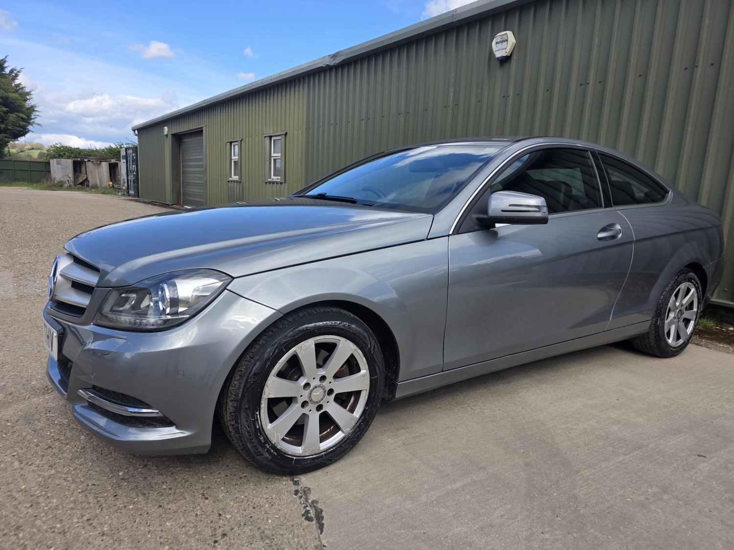 Used Mercedes-Benz C Class 2015 for sale - 78140529: Photo 5
