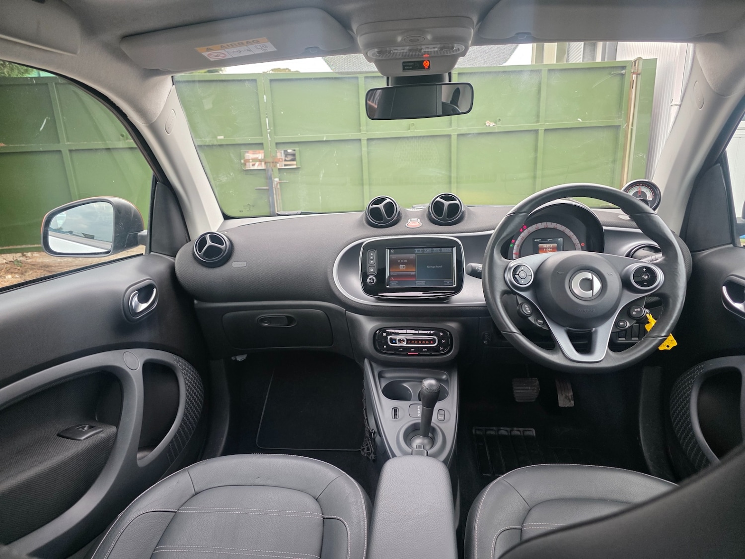 Used smart fortwo 2023 for sale - 76319357: Photo 6