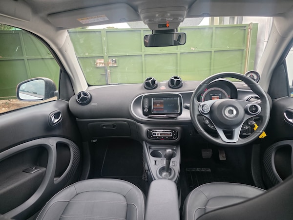 Used smart fortwo 2023 for sale - 76319357: Photo 6