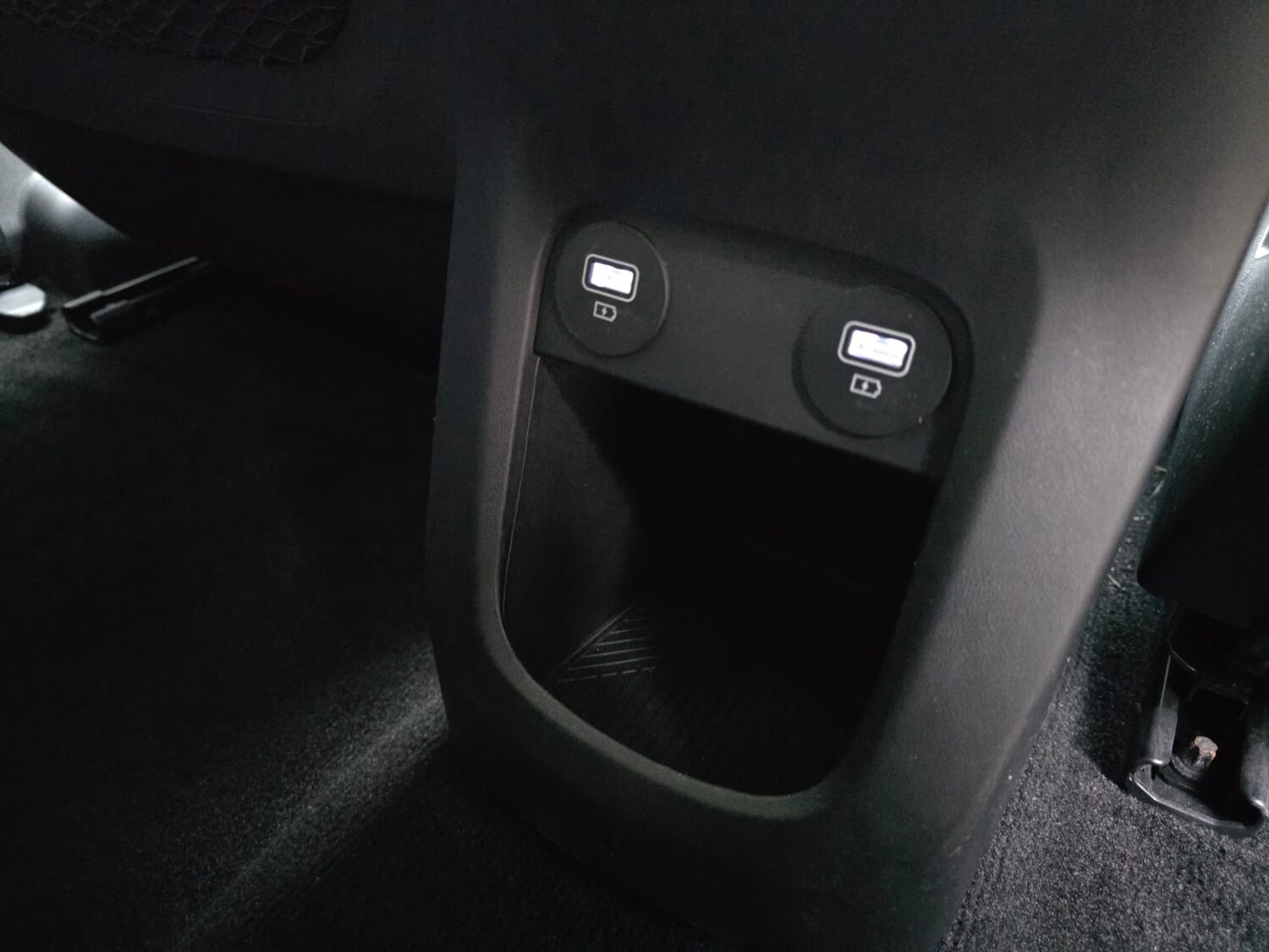 Used Hyundai IONIQ 5 2023 for sale - 76932184: Photo 41