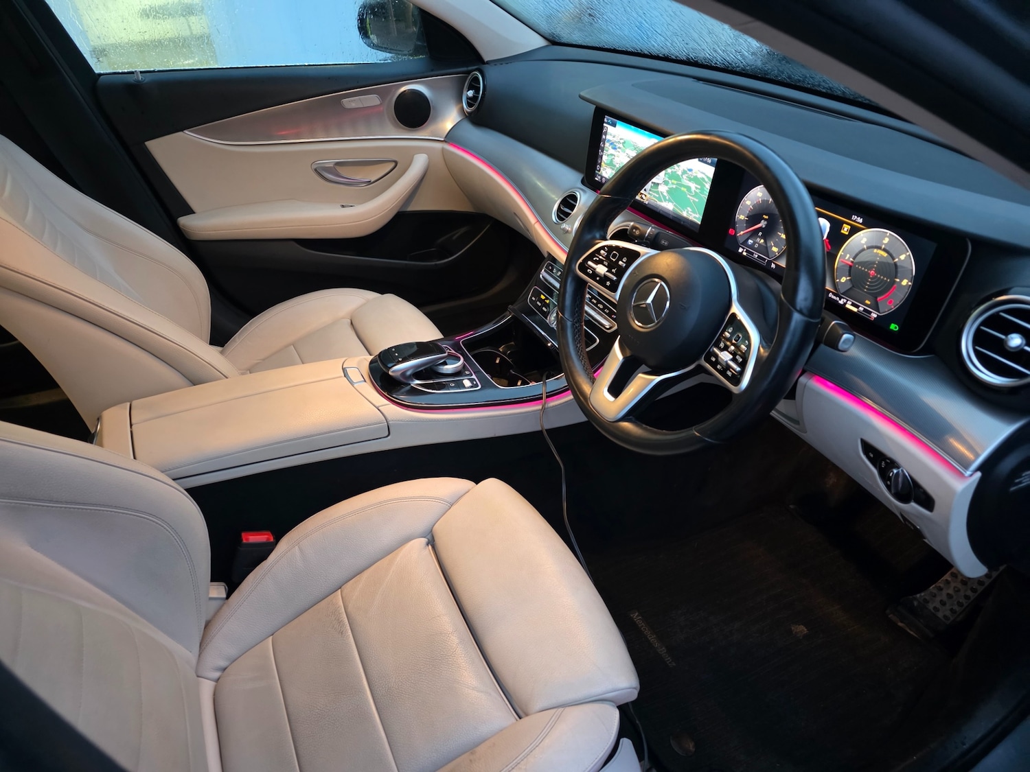 Used Mercedes-Benz E Class for sale - 78107045: Photo 2