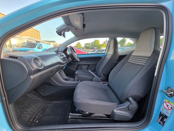 Used Volkswagen up! 2023 for sale - 75223056: Photo 17