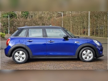 Used MINI Hatch 2020 for sale - 77829986: Photo