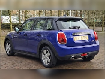 Used MINI Hatch 2020 for sale - 77829986: Photo