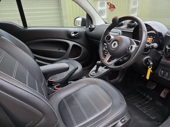 Used smart fortwo 2019 for sale - 78487092: Photo