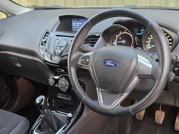 Used Ford Fiesta 2016 for sale - 79748225: Photo
