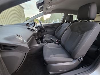 Used Ford Fiesta 2016 for sale - 79748225: Photo
