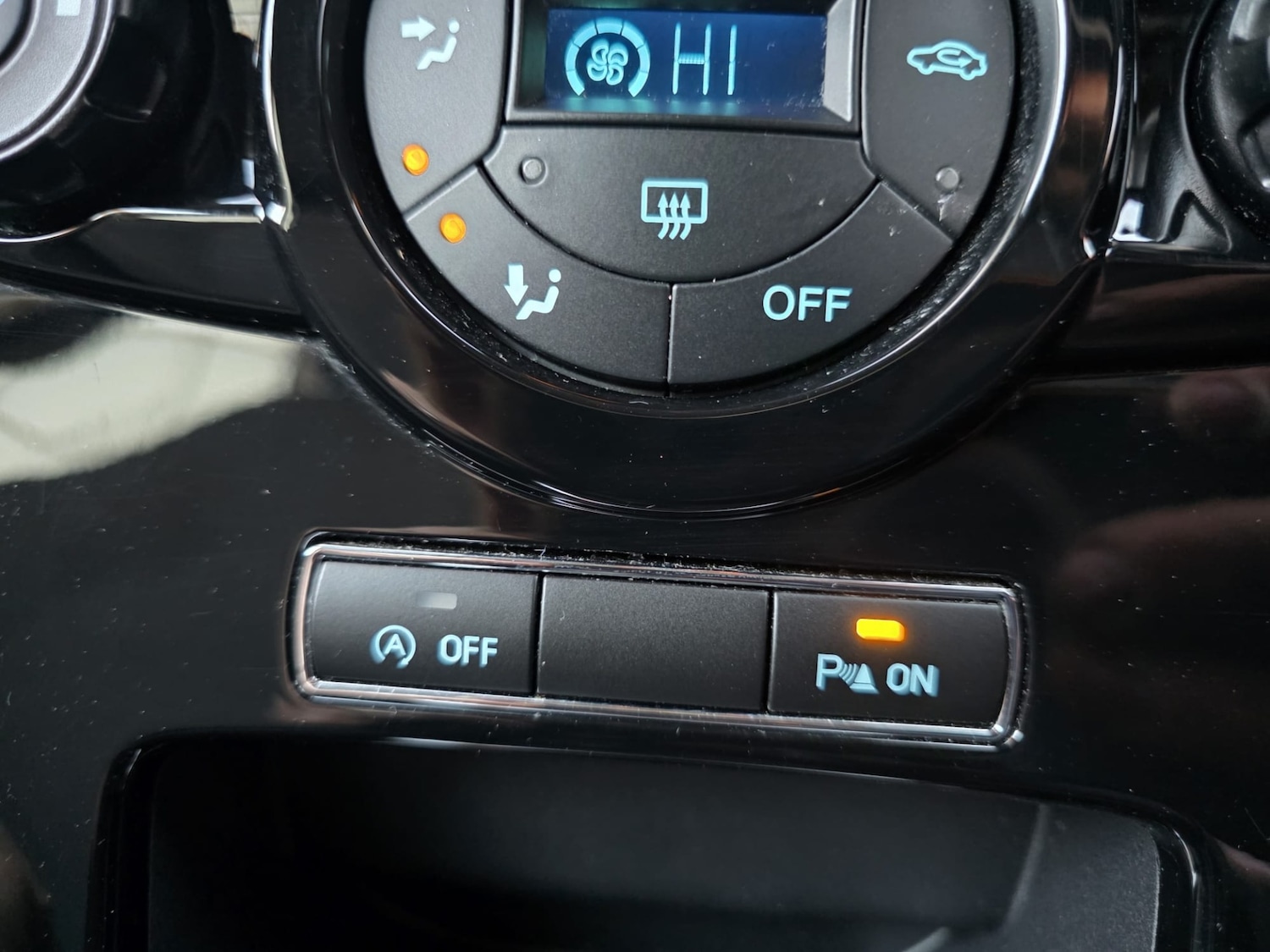 Used Ford Fiesta 2016 for sale - 77055825: Photo 19