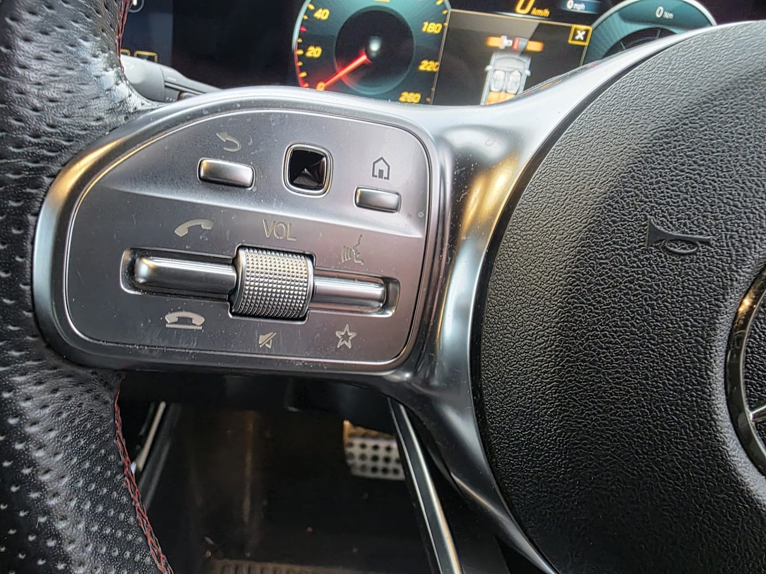 Used Mercedes-Benz A-Class 2019 for sale - 78176212: Photo 19