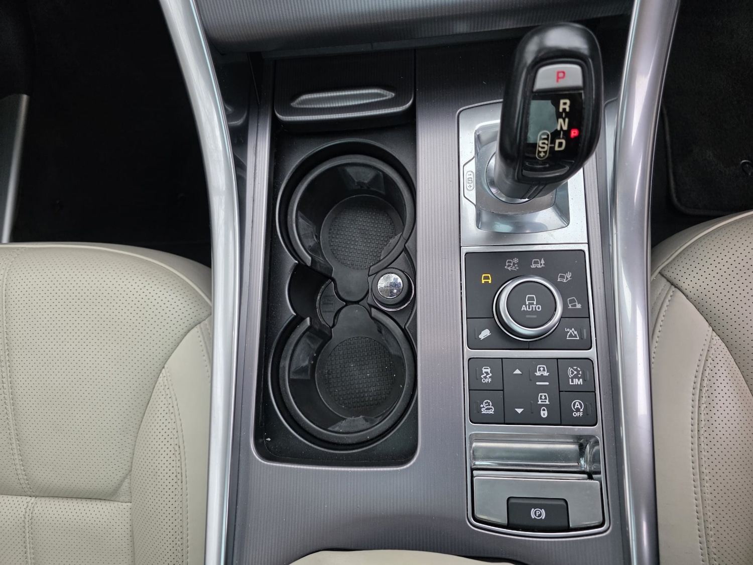 Used Land Rover Range Rover Sport 2017 for sale - 77701049: Photo 18