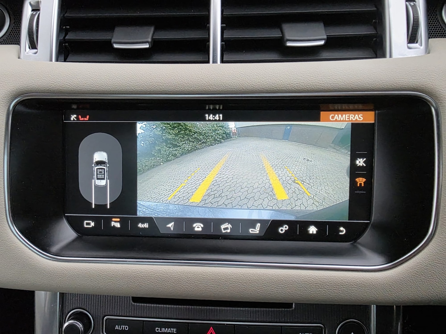 Used Land Rover Range Rover Sport 2017 for sale - 77701049: Photo 20