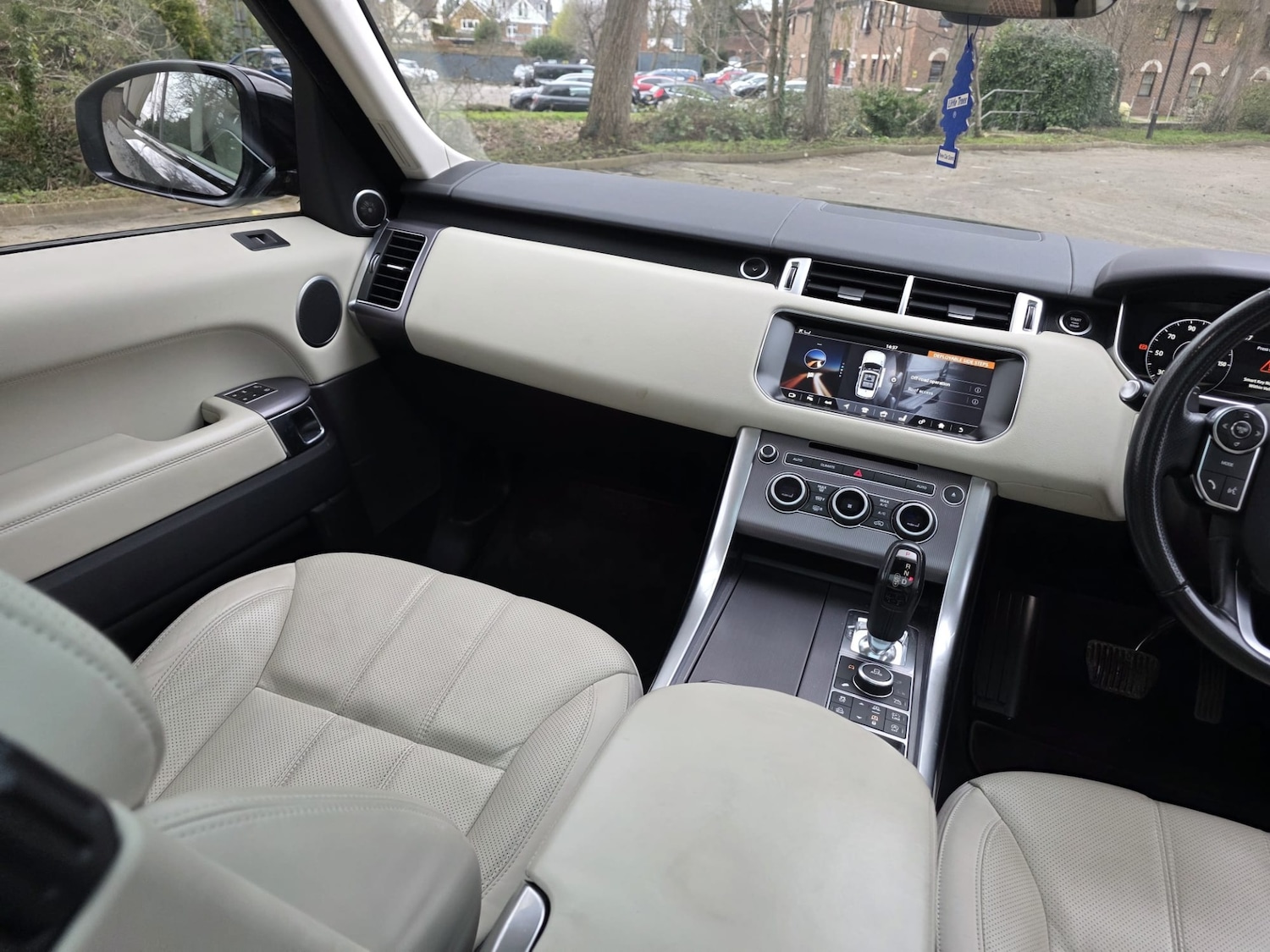 Used Land Rover Range Rover Sport 2017 for sale - 77701049: Photo 30