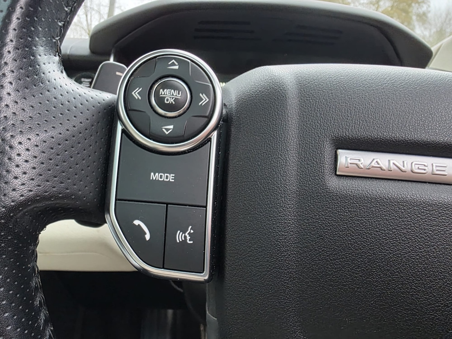 Used Land Rover Range Rover Sport 2017 for sale - 77701049: Photo 33