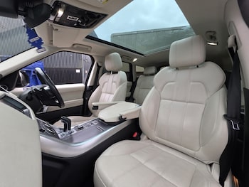 Used Land Rover Range Rover Sport 2017 for sale - 77701049: Photo