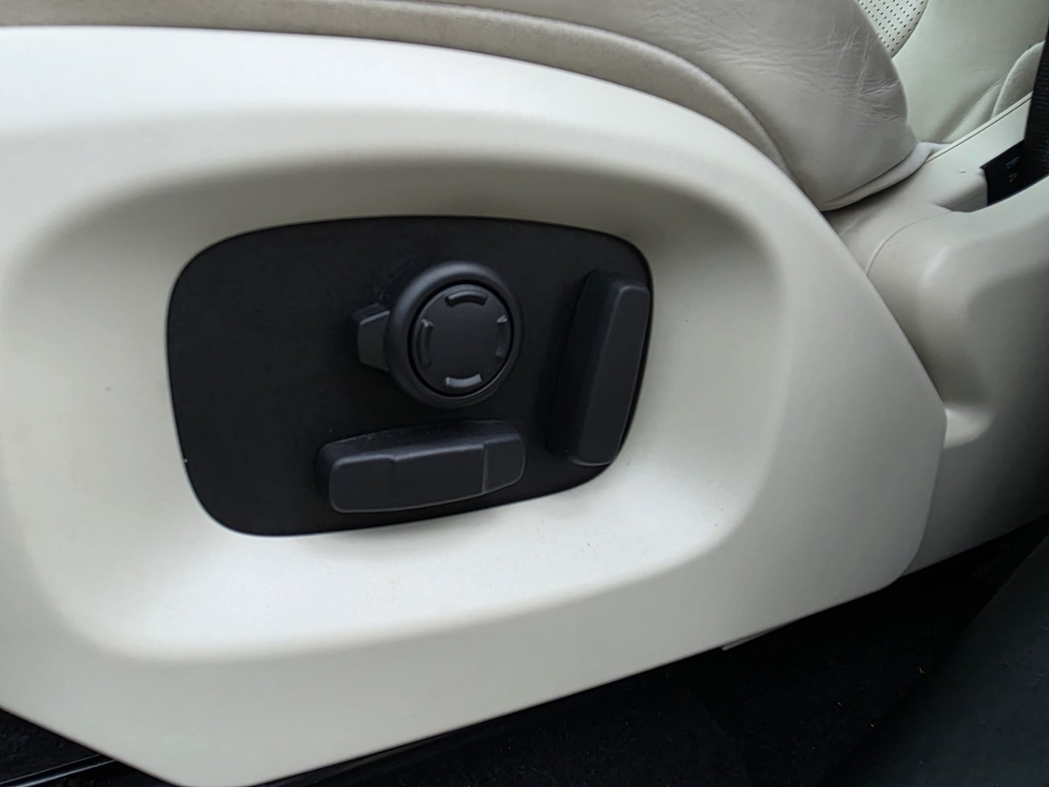 Used Land Rover Range Rover Sport 2017 for sale - 77701049: Photo 64