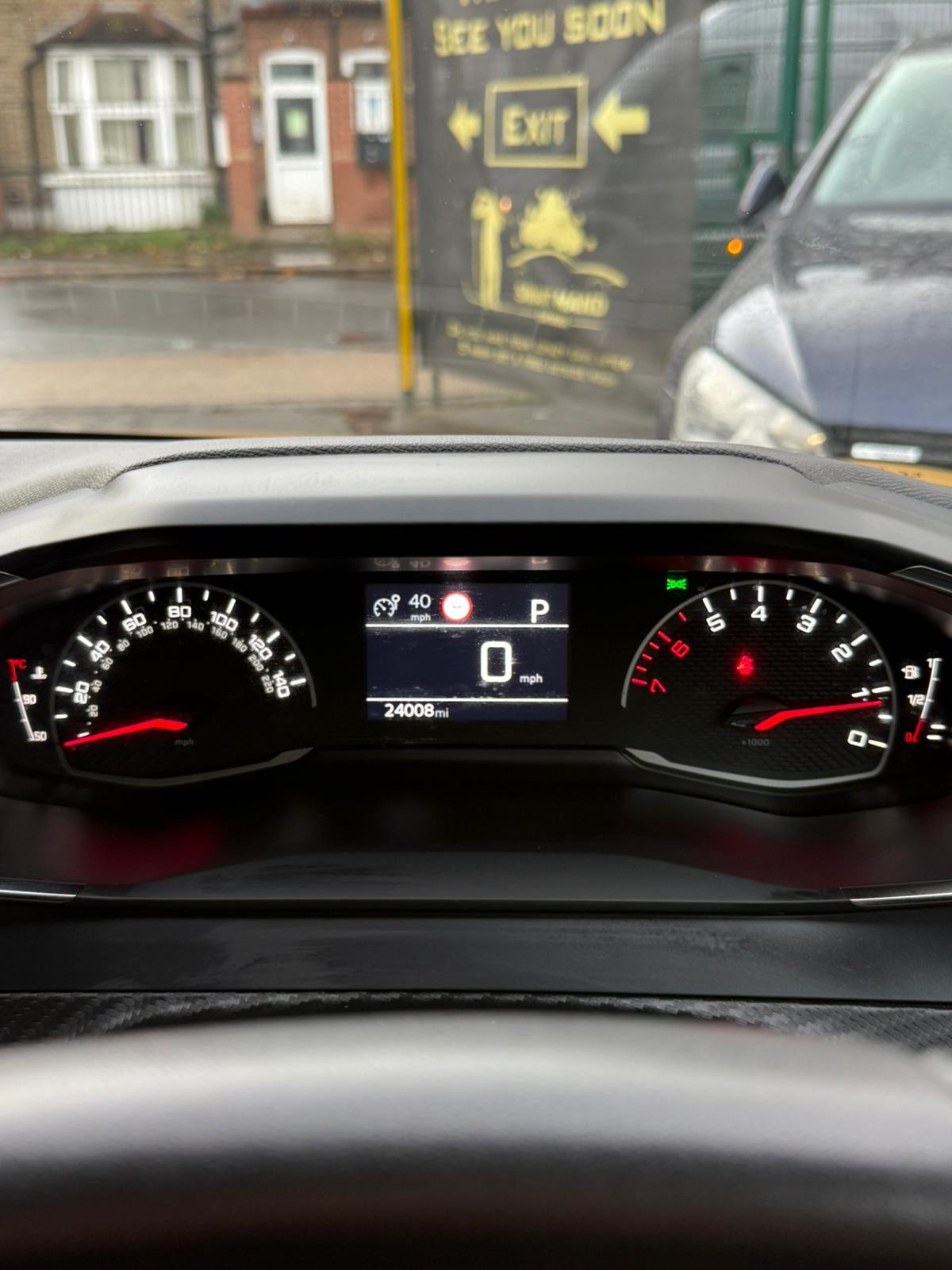 Used Peugeot 208 2023 for sale - 76931417: Photo 9