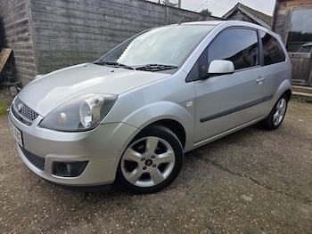 Used Ford Fiesta 2006 for sale - 77630162: Photo