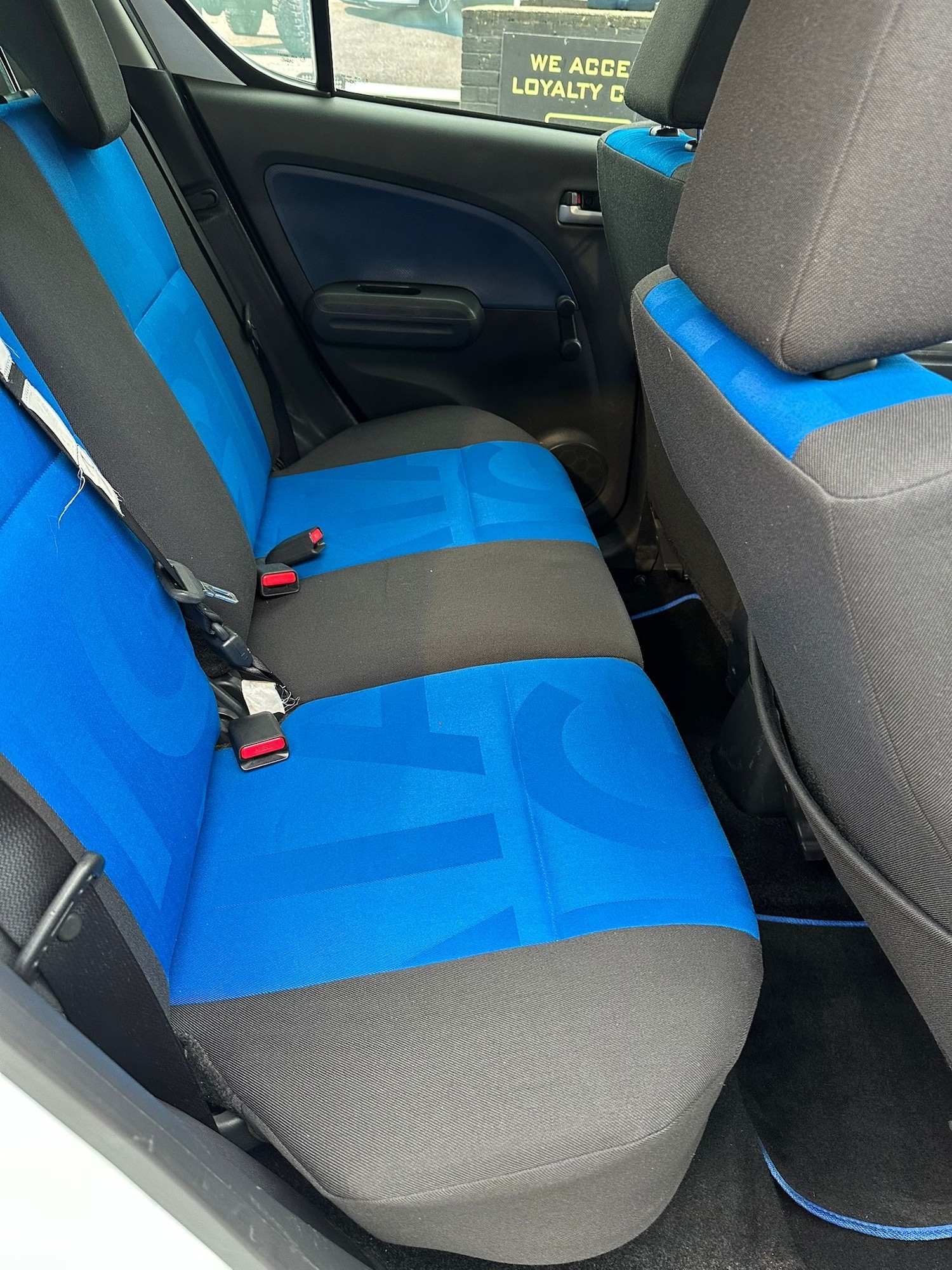 Used Vauxhall Agila 2010 for sale - 76931122: Photo 10