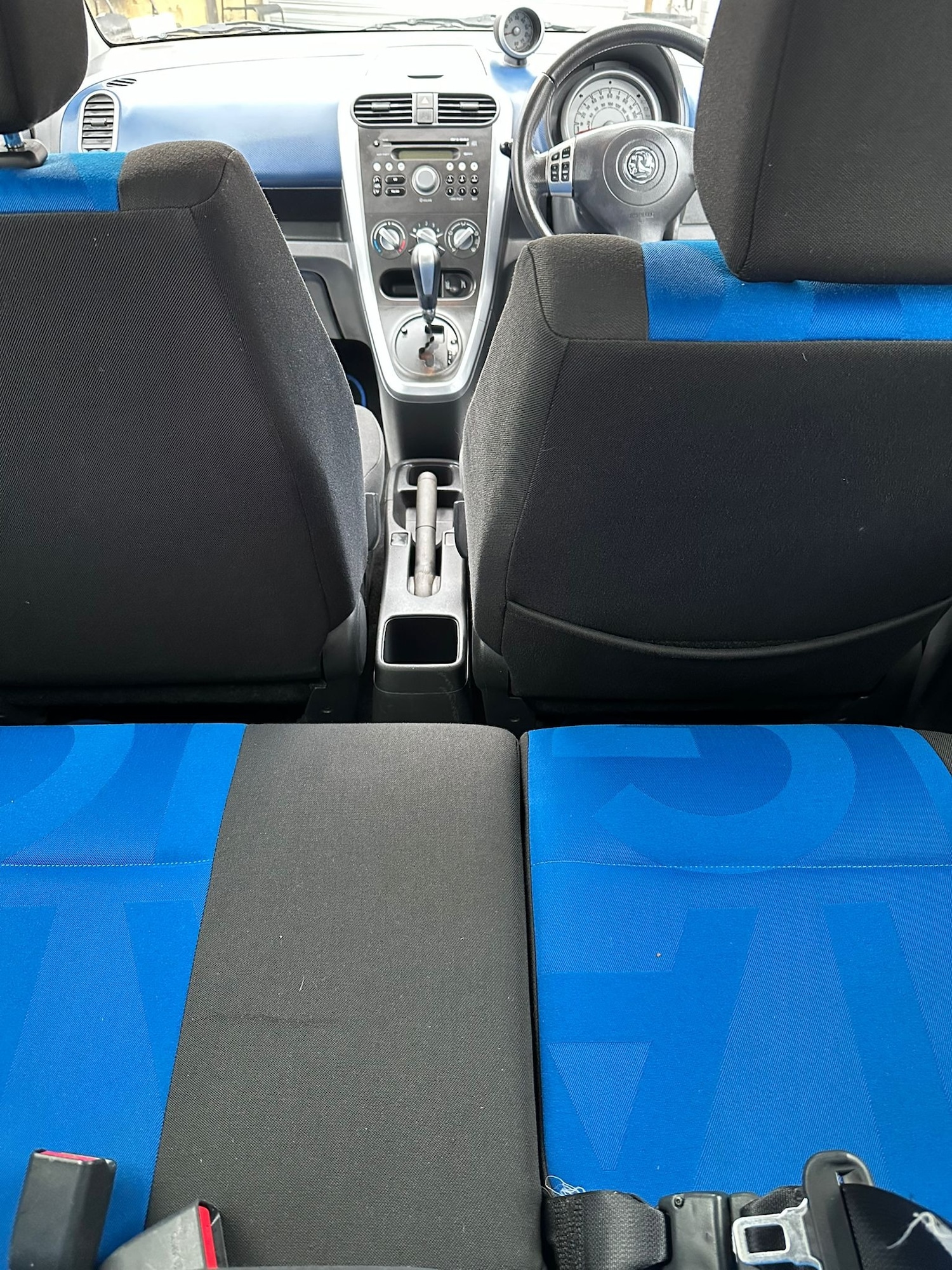 Used Vauxhall Agila 2010 for sale - 76931122: Photo 13