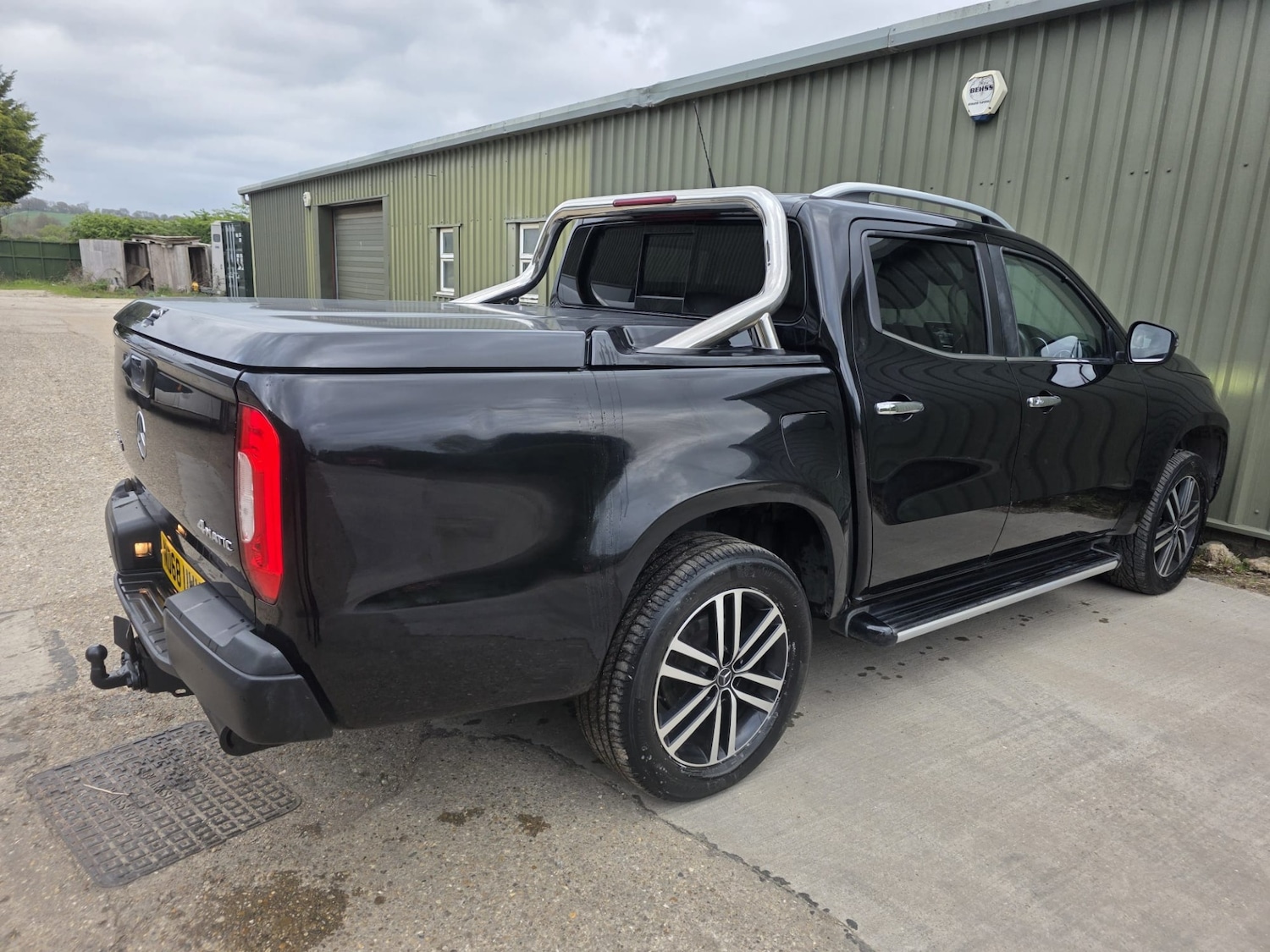 Used Mercedes-Benz X Class 2019 for sale - 78134632: Photo 2