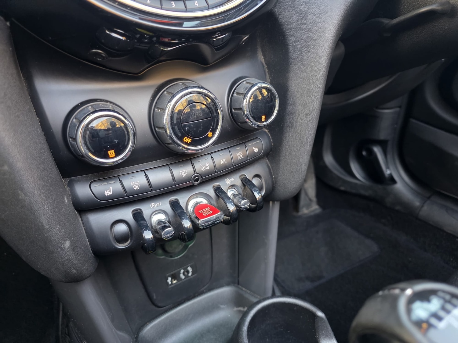 Used MINI Convertible 2017 for sale - 76750525: Photo 13