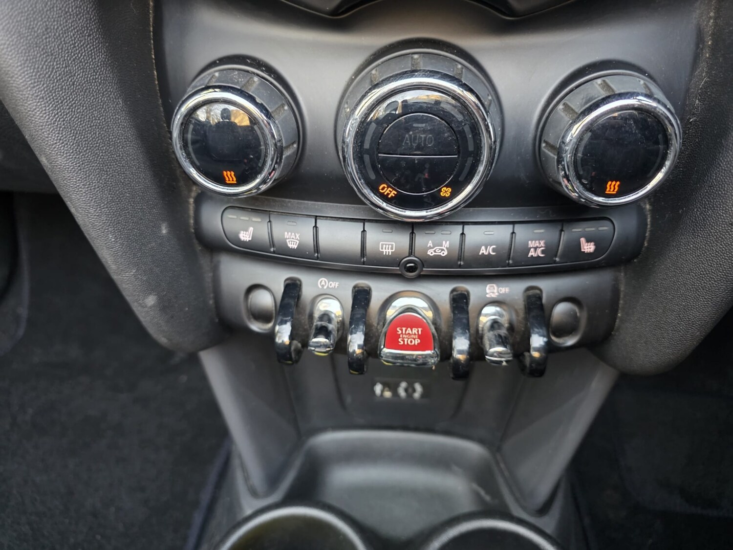 Used MINI Convertible 2017 for sale - 76750525: Photo 16