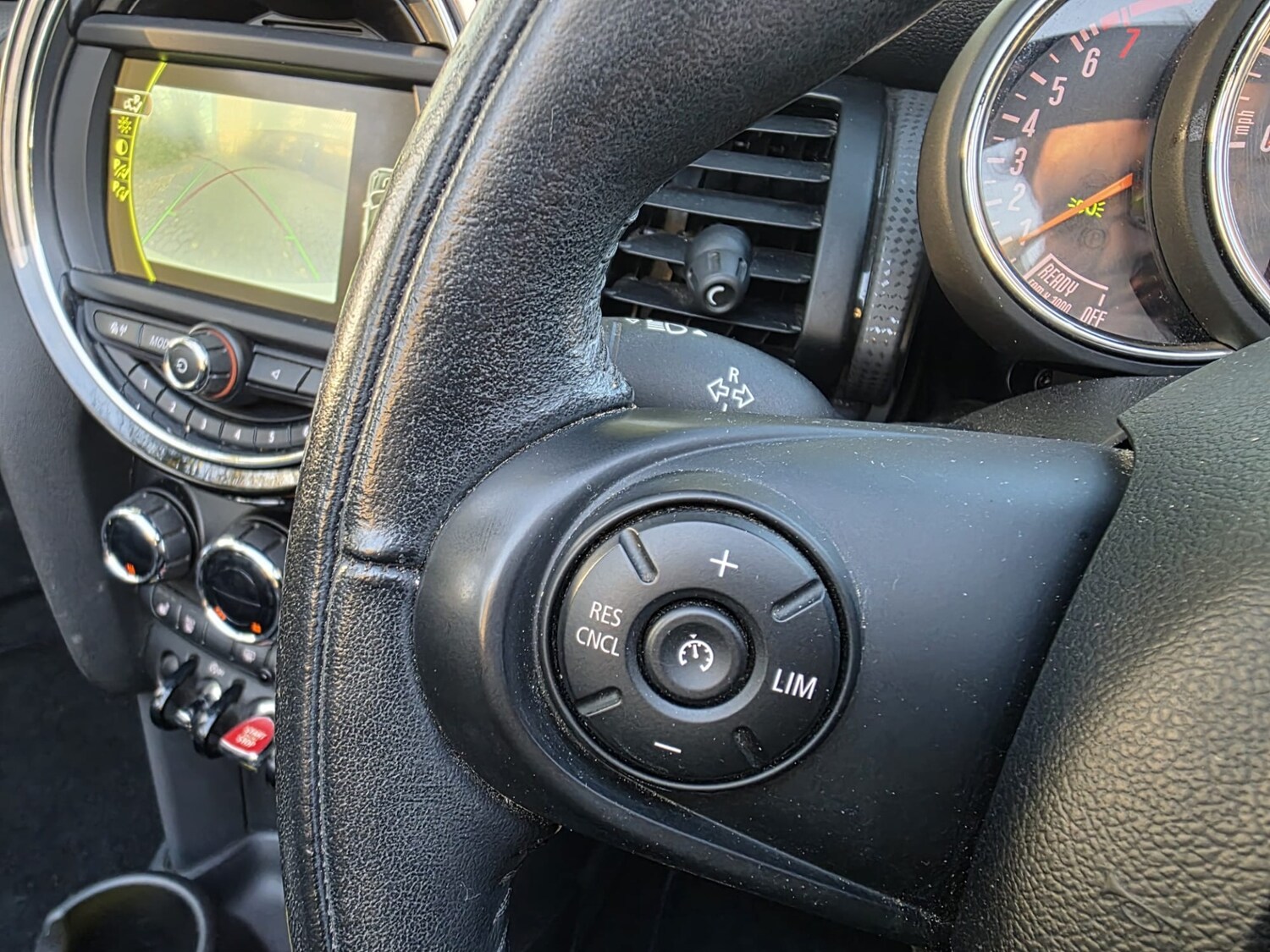 Used MINI Convertible 2017 for sale - 76750525: Photo 25