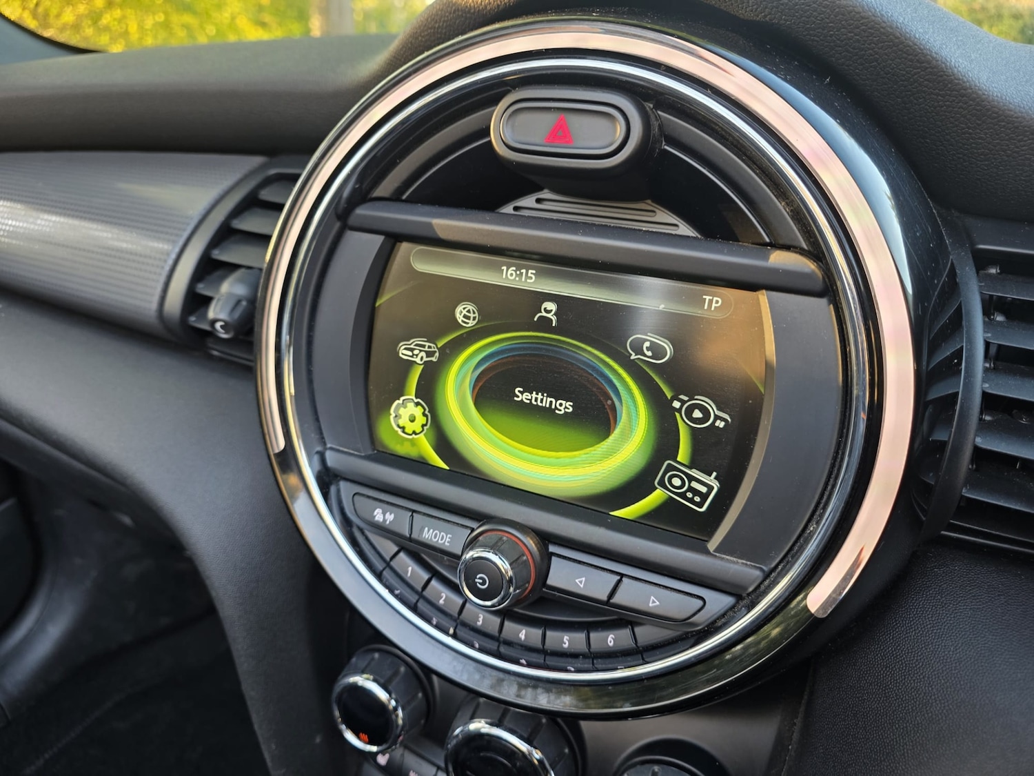 Used MINI Convertible 2017 for sale - 76750525: Photo 27