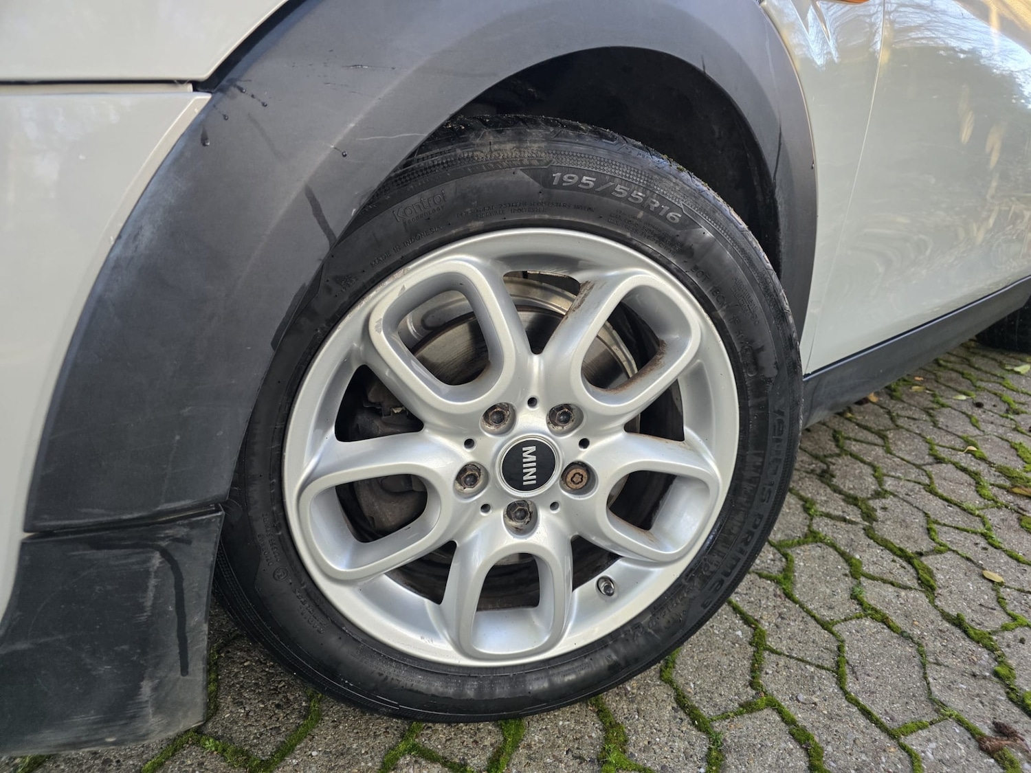 Used MINI Convertible 2017 for sale - 76750525: Photo 31