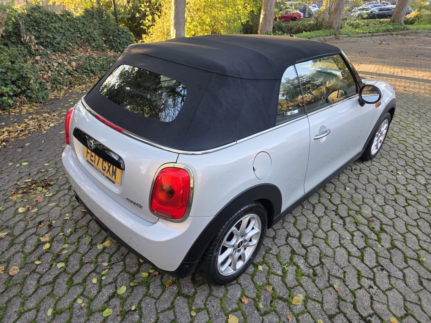 Used MINI Convertible 2017 for sale - 76750525: Photo 34