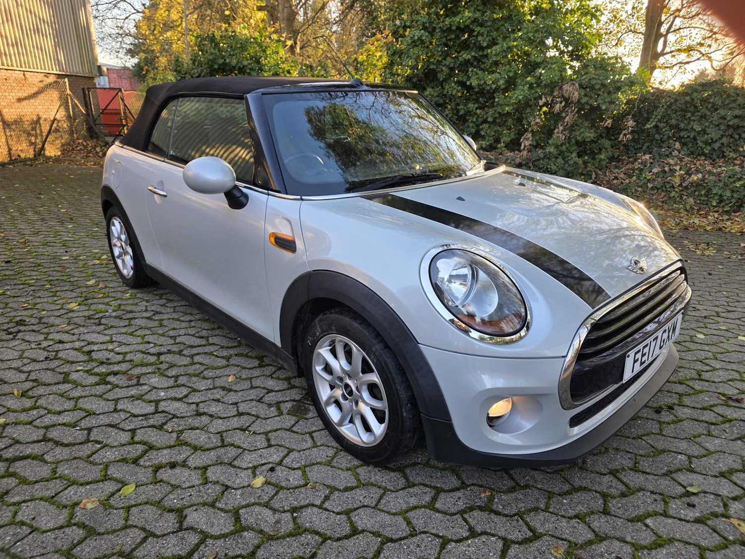 Used MINI Convertible 2017 for sale - 76750525: Photo 35