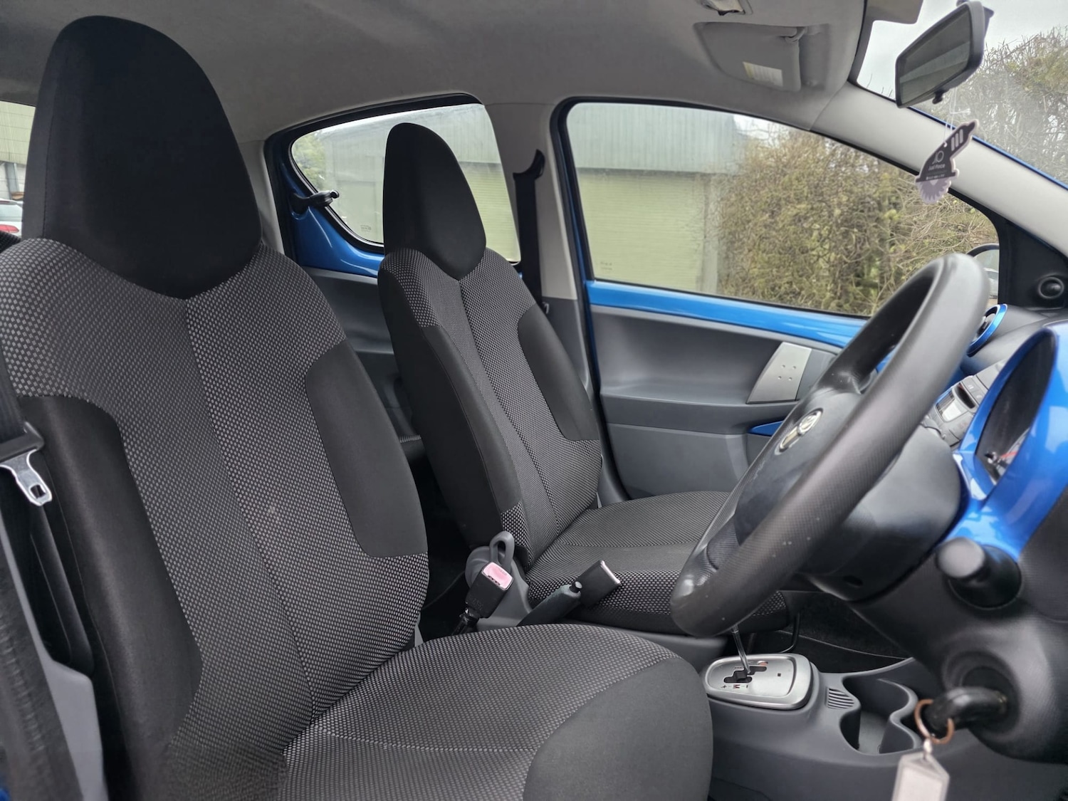 Used Toyota AYGO 2009 for sale - 76750396: Photo 22