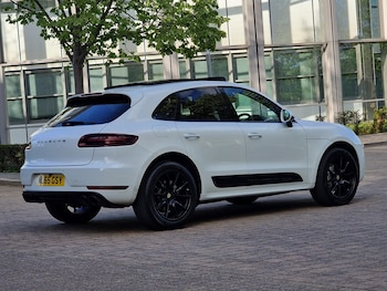 Used Porsche Macan 2015 for sale - 78310975: Photo