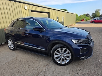 Used Volkswagen T-Roc 2018 for sale - 79029819: Photo