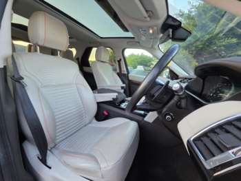 Used Land Rover Discovery 2019 for sale - 74615757: Photo